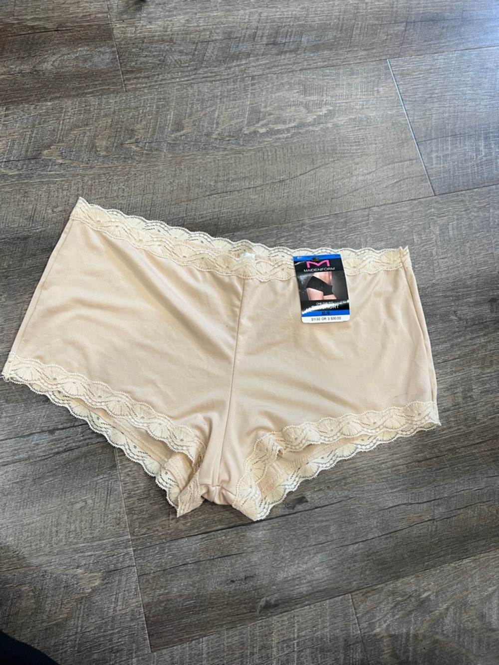 Maidenform Beige Lace-Trim Boyshorts